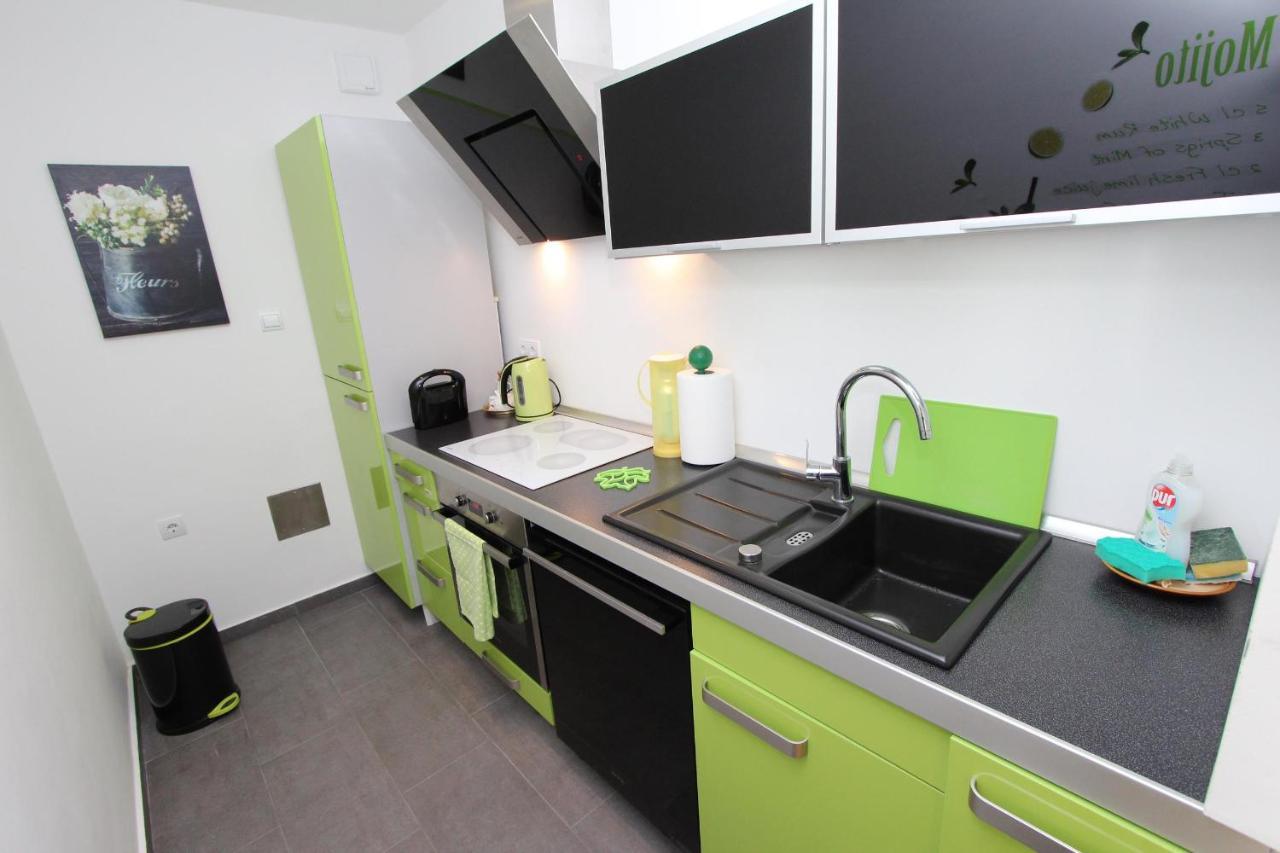 Apartment Elia Rovinj Exterior foto